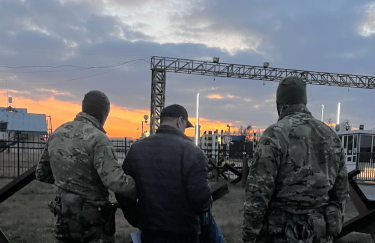 Германия передала Украине эксвысока должностного лица налоговой службы Полтавщины. Фото: dbr.gov.ua подозреваемый, работники ДБР